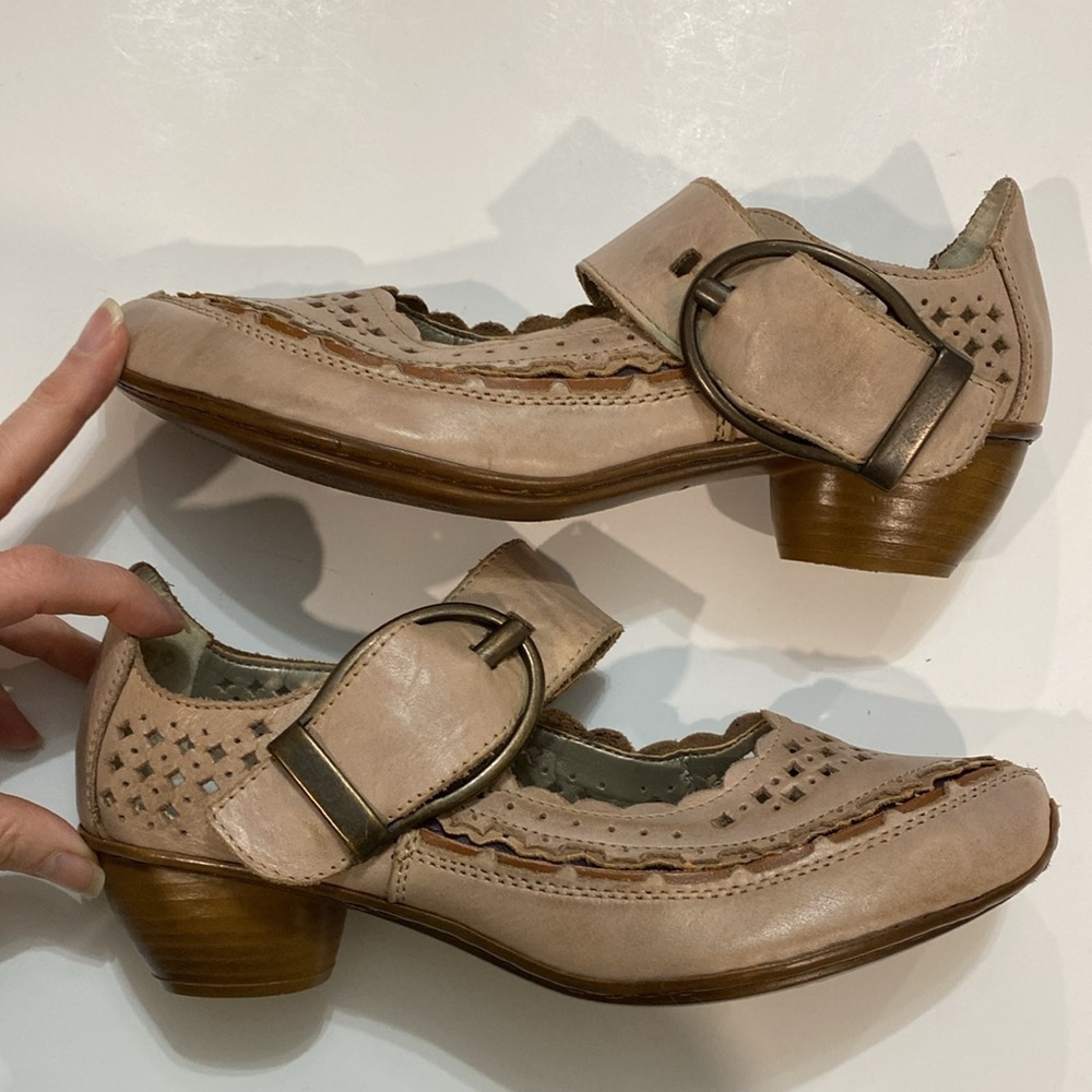 Rieker Antistress Perforated Floral Pattern Leather Heels Shoes Size 37 - Picture 9 of 15
